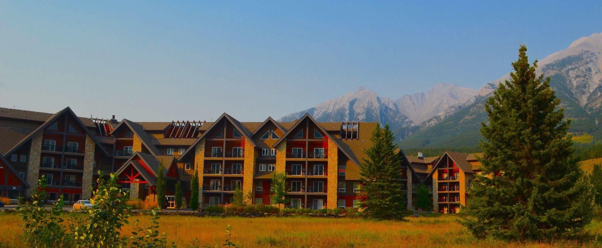 Paradise Resort Club And Spa Канмор Экстерьер фото
